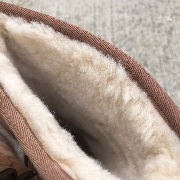 Ugg Chestnut Fairfax III Boots - Picture 6 of 9